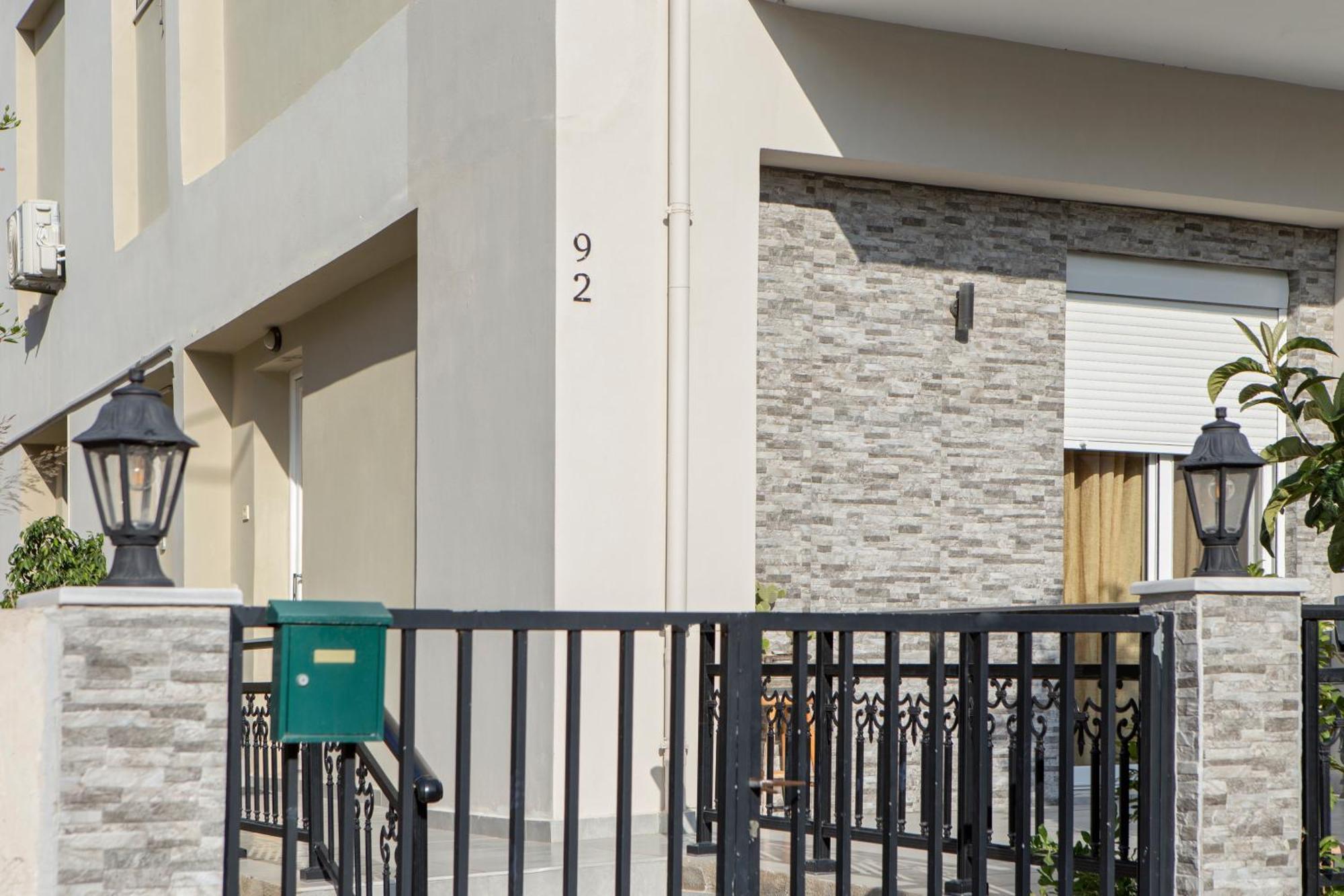 Kostas 2 Apartment Exterior photo